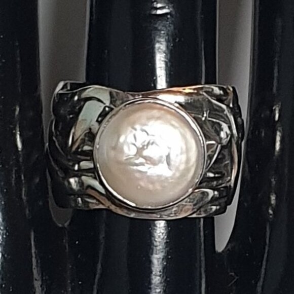 Rare Bold Retired Silpada Sterling Silver Coin Pearl Mermaid Statement Ring - Picture 3 of 13